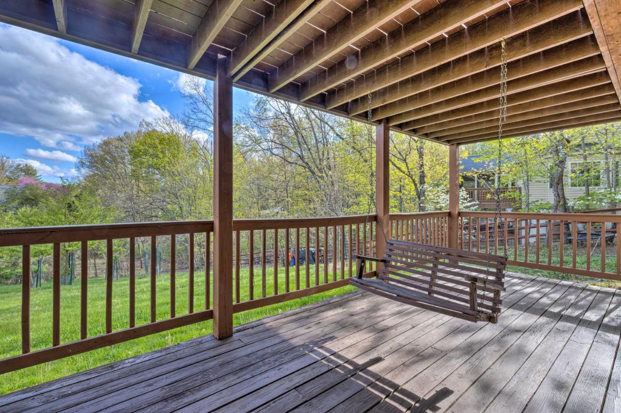 Pet-Friendly Massanutten Resort Home With Yard! McGaheysville Bagian luar foto